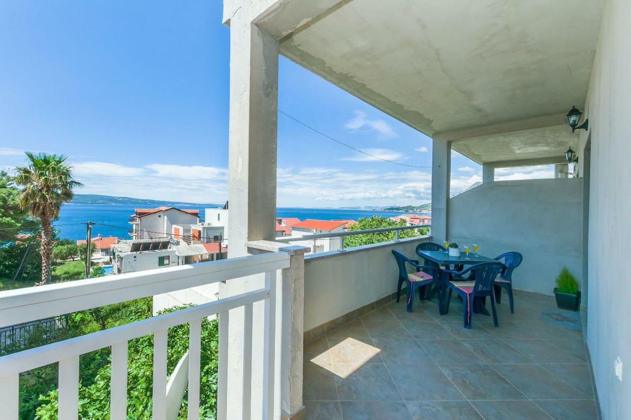 Apartments Kristina Omiš Eksteriør billede