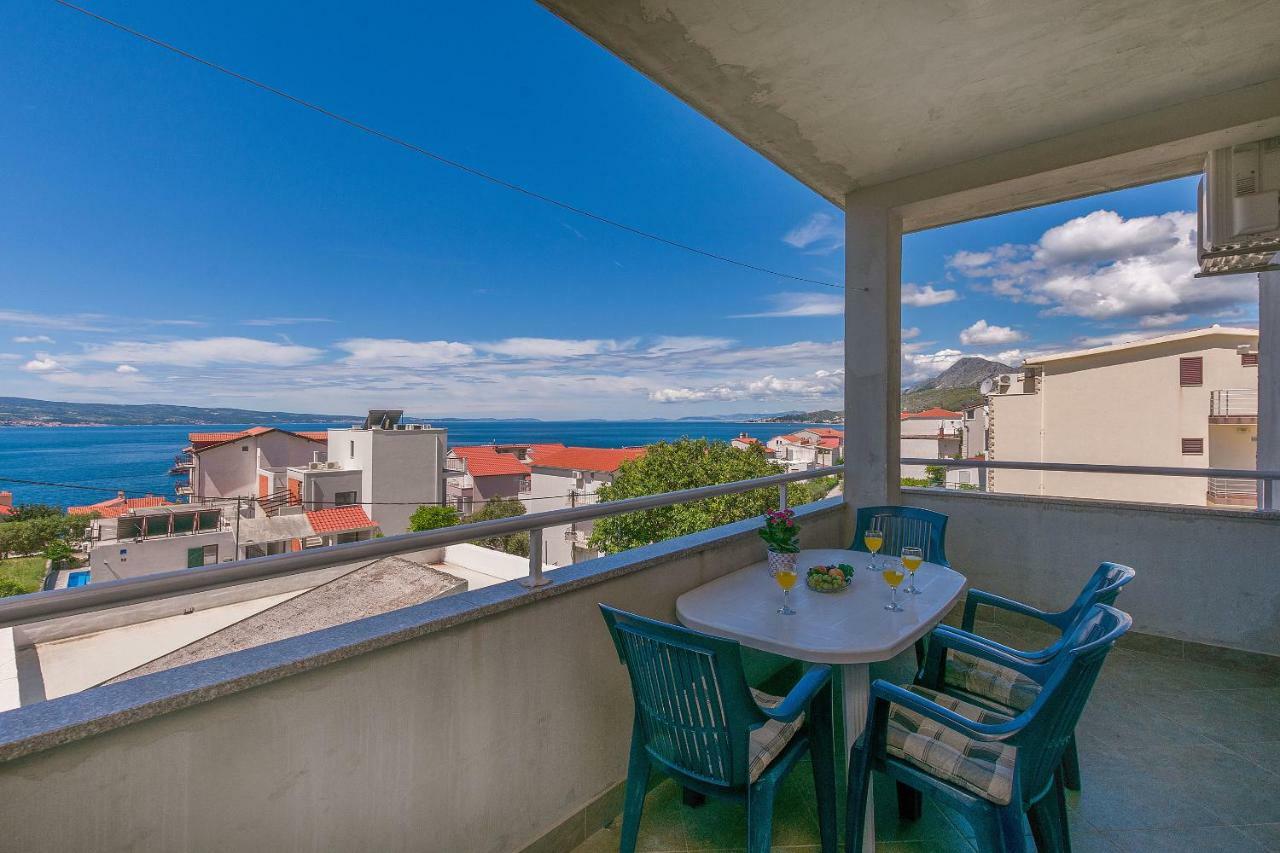 Apartments Kristina Omiš Eksteriør billede
