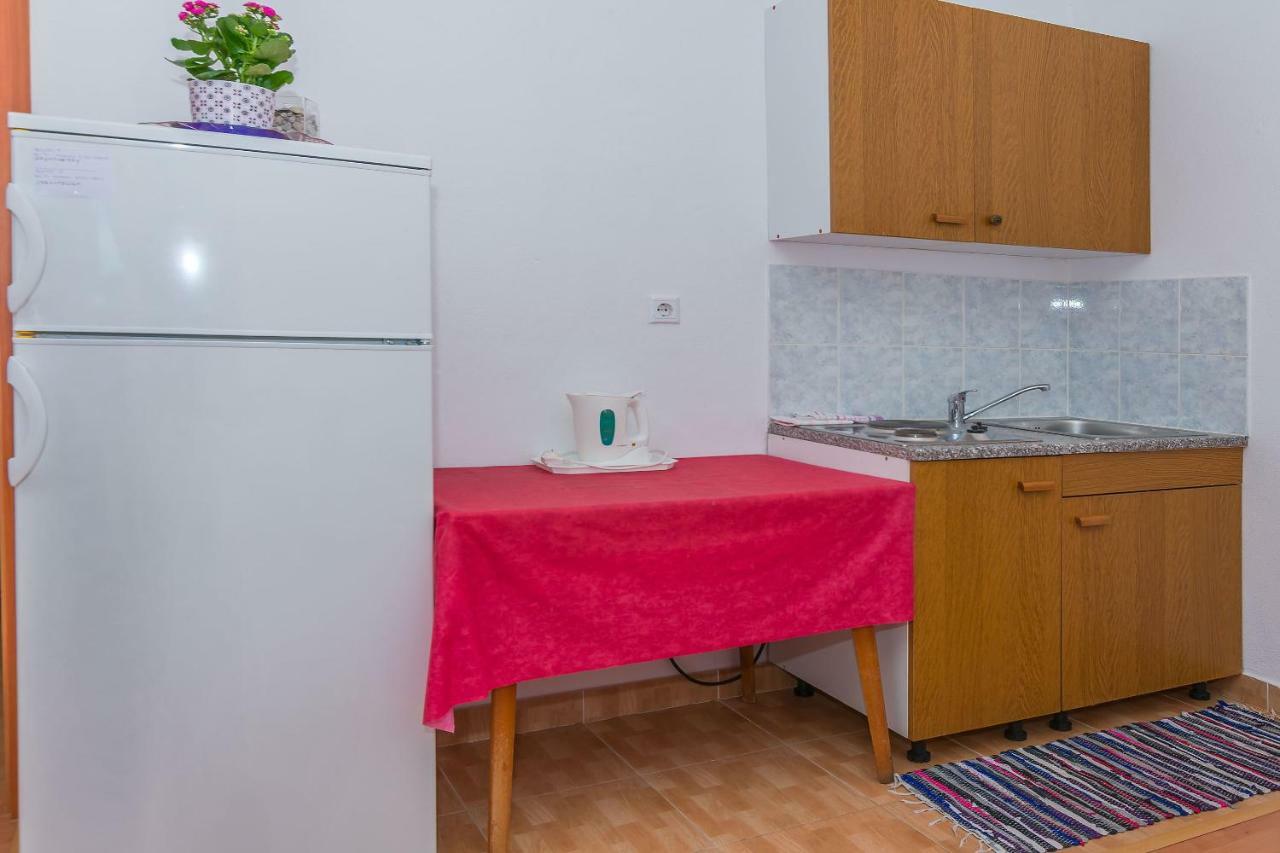 Apartments Kristina Omiš Eksteriør billede